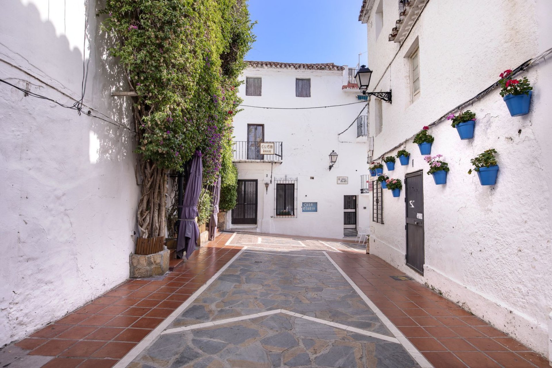 Resale - House - Townhouse - Marbella