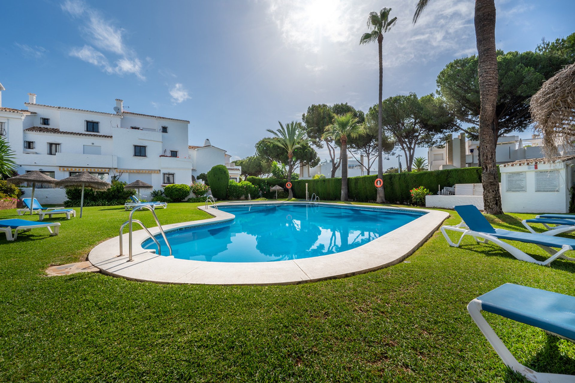 Resale - House - Townhouse - Marbella