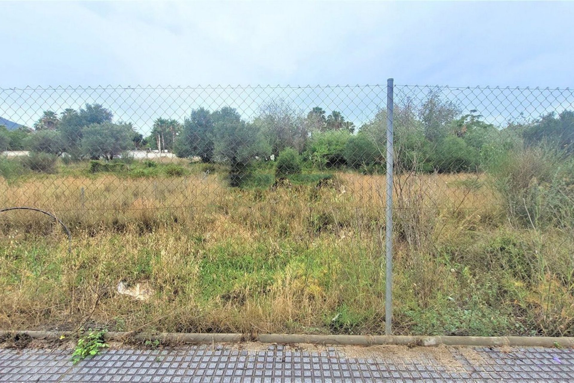 Resale - Plot - Churriana