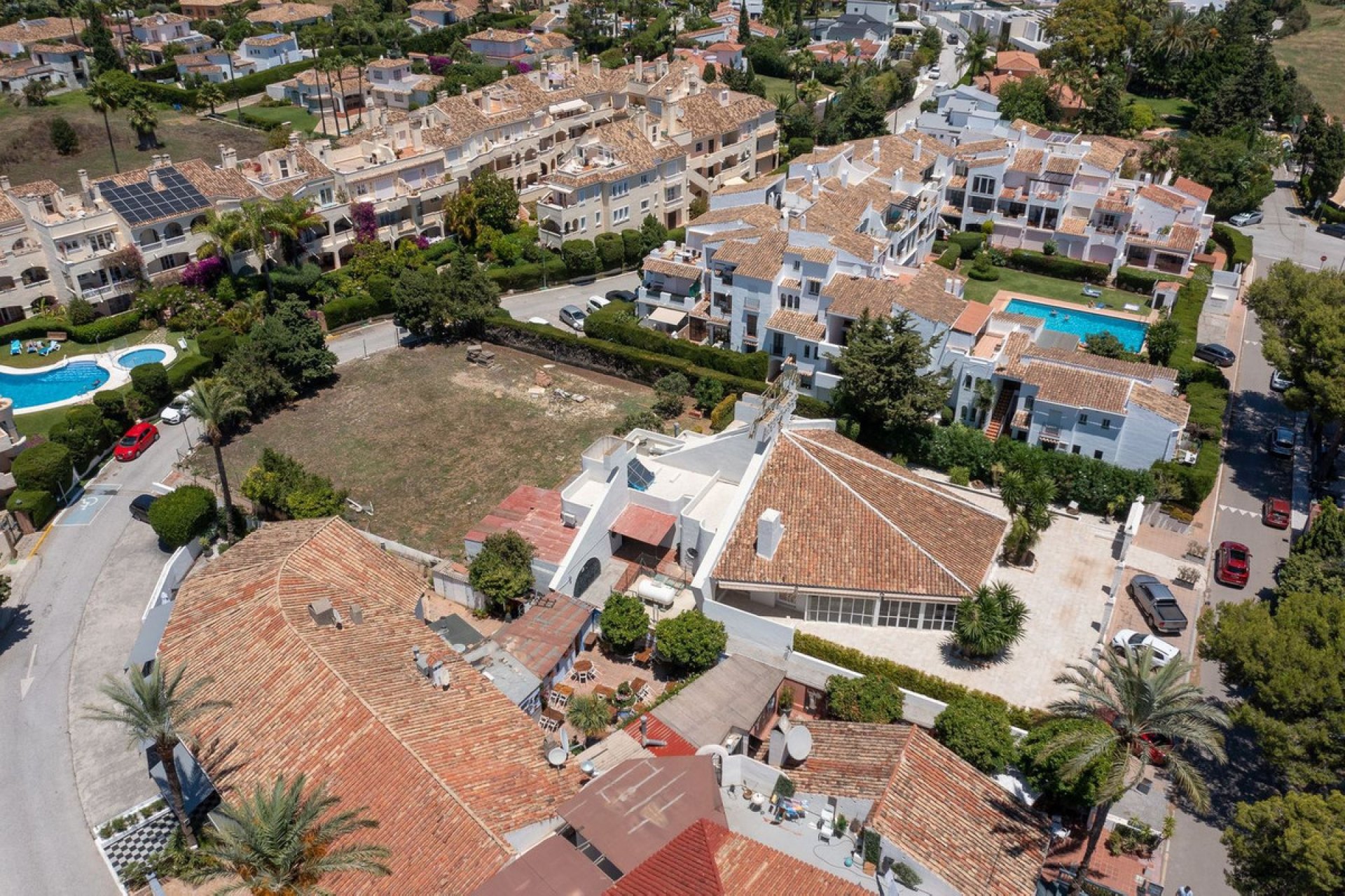 Resale - Plot - Commercial Plot - Estepona - Estepona Centro