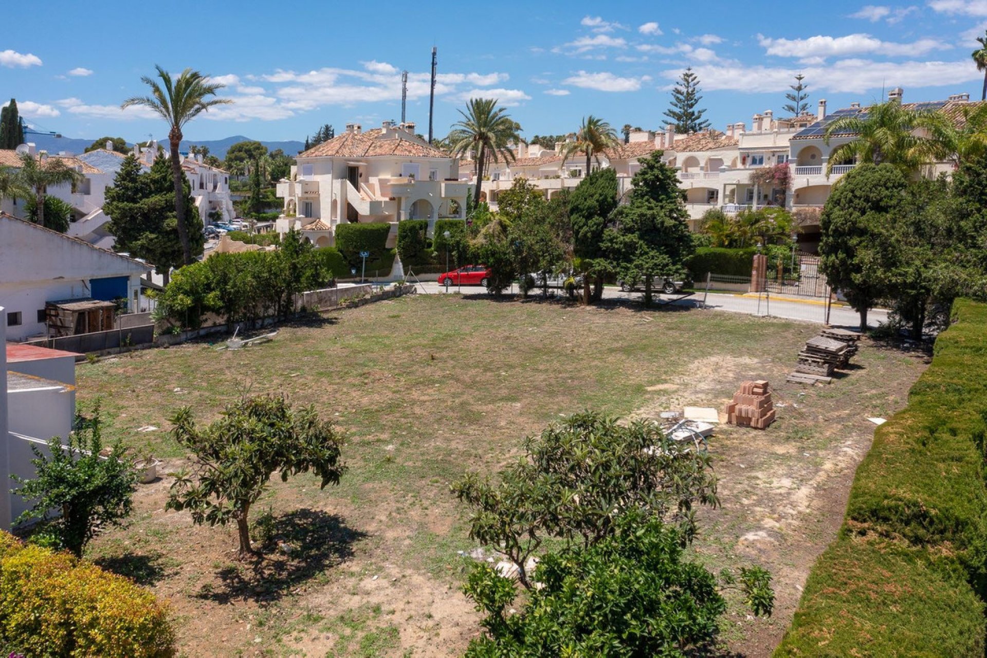 Resale - Plot - Commercial Plot - Estepona - Estepona Centro