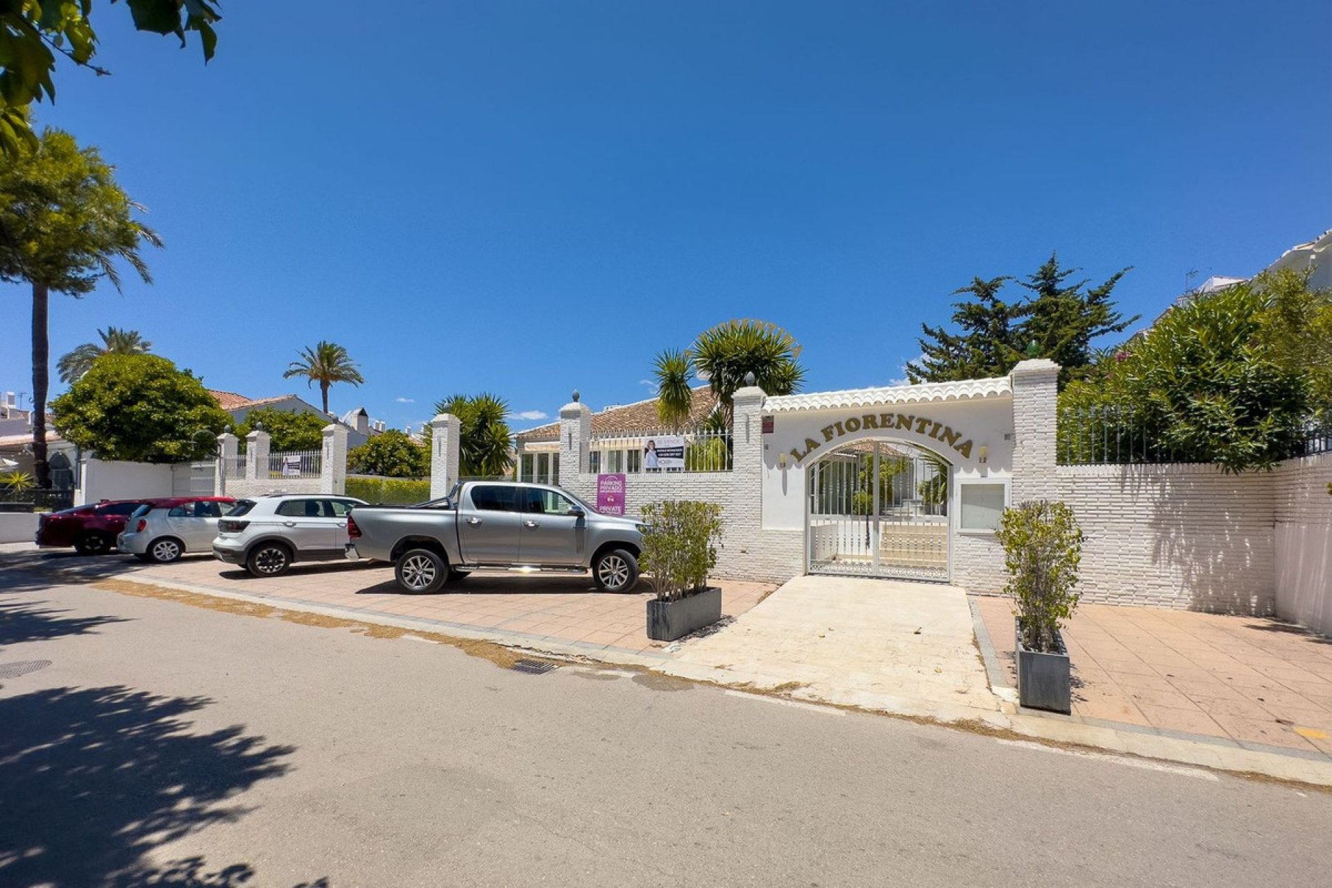 Resale - Plot - Commercial Plot - Estepona - Estepona Centro