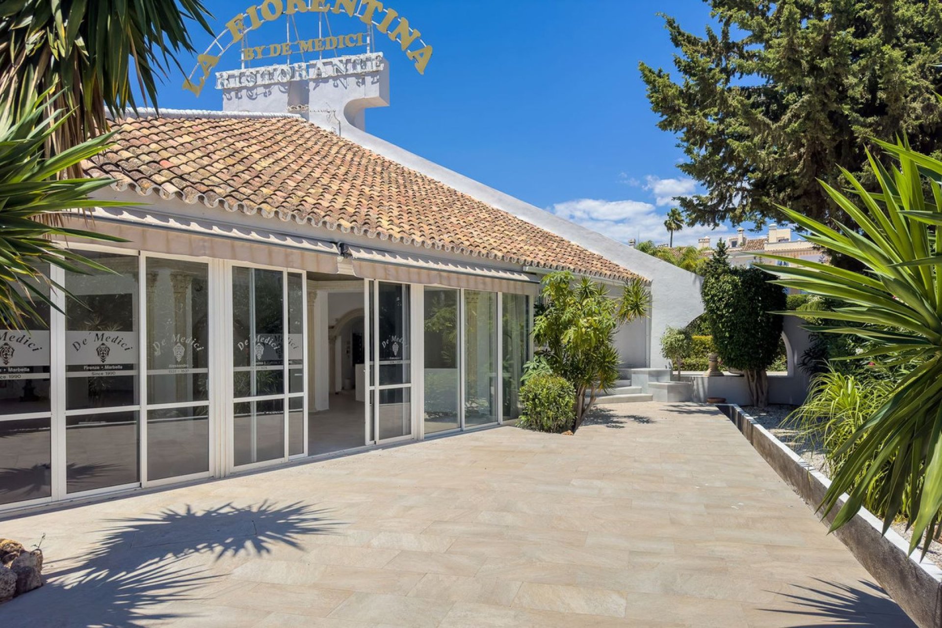 Resale - Plot - Commercial Plot - Estepona - Estepona Centro