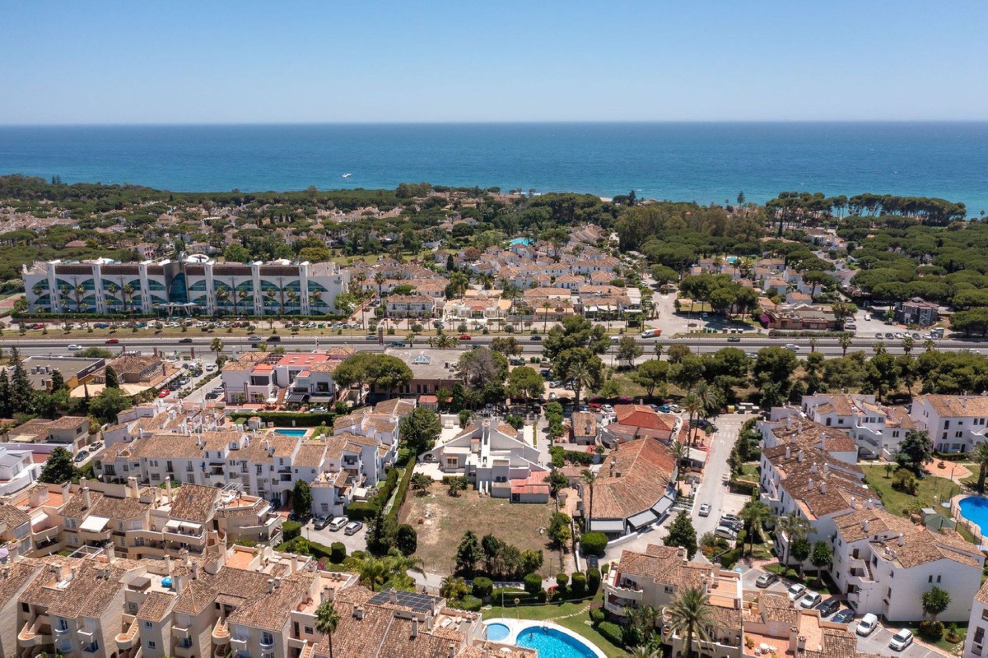 Resale - Plot - Commercial Plot - Estepona - Estepona Centro