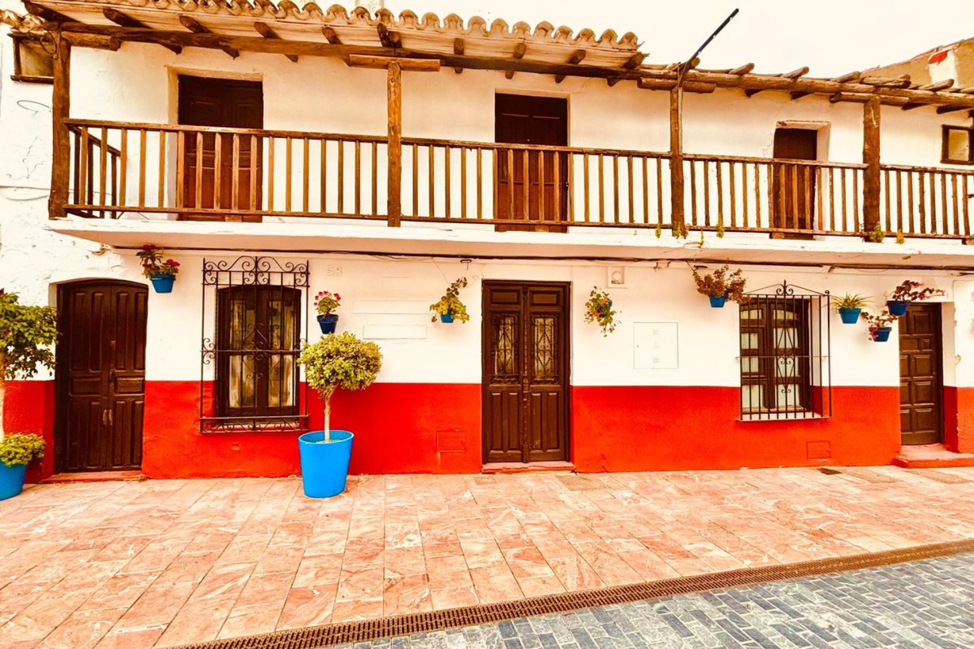 Resale - Plot - Commercial Plot - Estepona - Estepona Centro