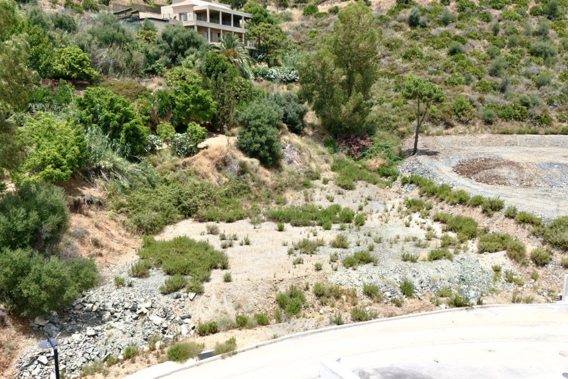 Resale - Plot - Land - Benahavís - Benahavís Centro