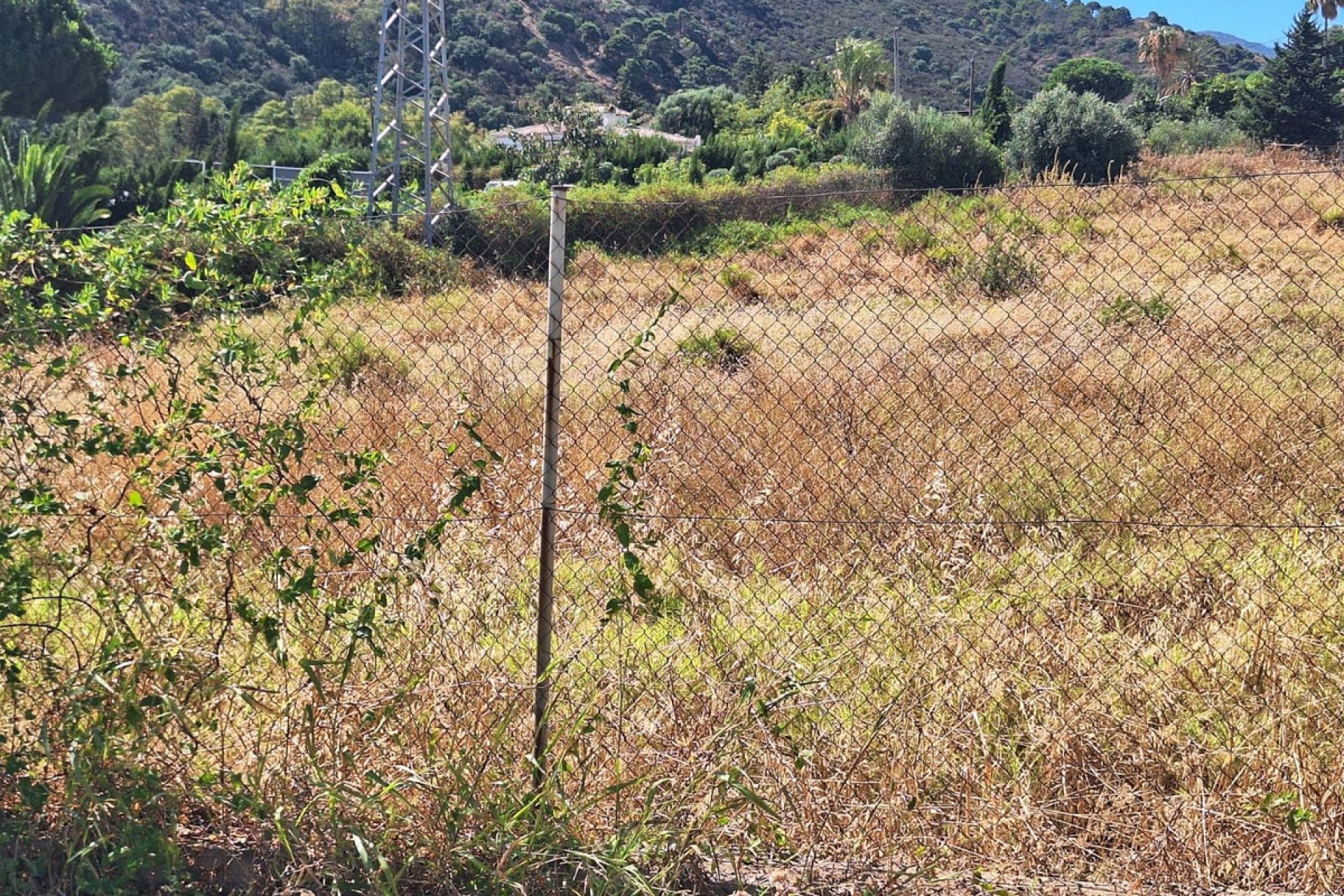 Resale - Plot - Land - Estepona - Estepona Centro