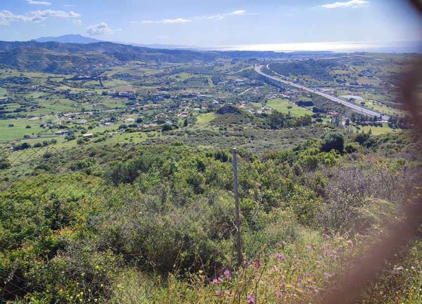 Resale - Plot - Land - Estepona - Estepona Centro