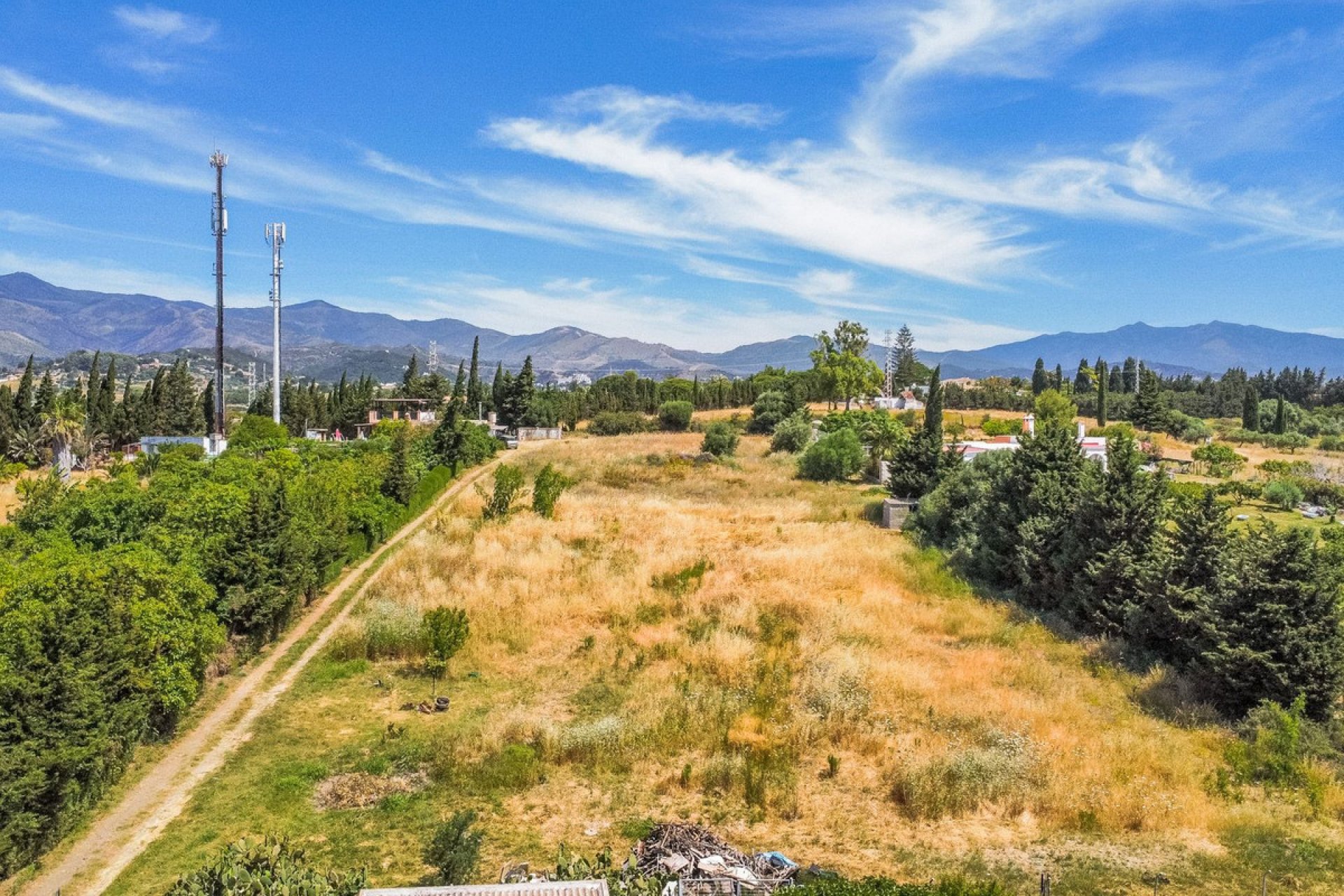 Resale - Plot - Land - Estepona - Estepona Centro