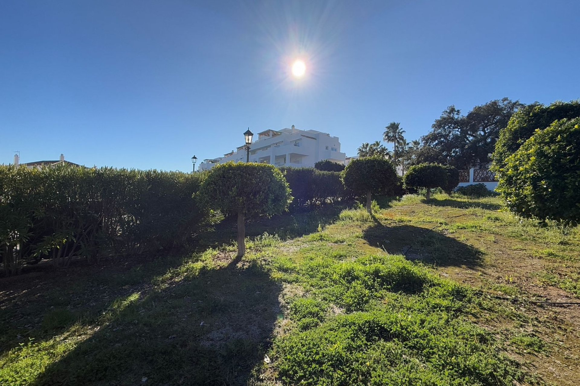 Resale - Plot - Land - Estepona - Estepona Centro