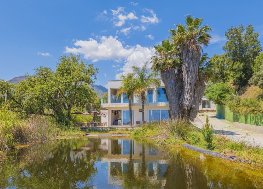 Resale - Plot - Land - Estepona - Estepona Centro