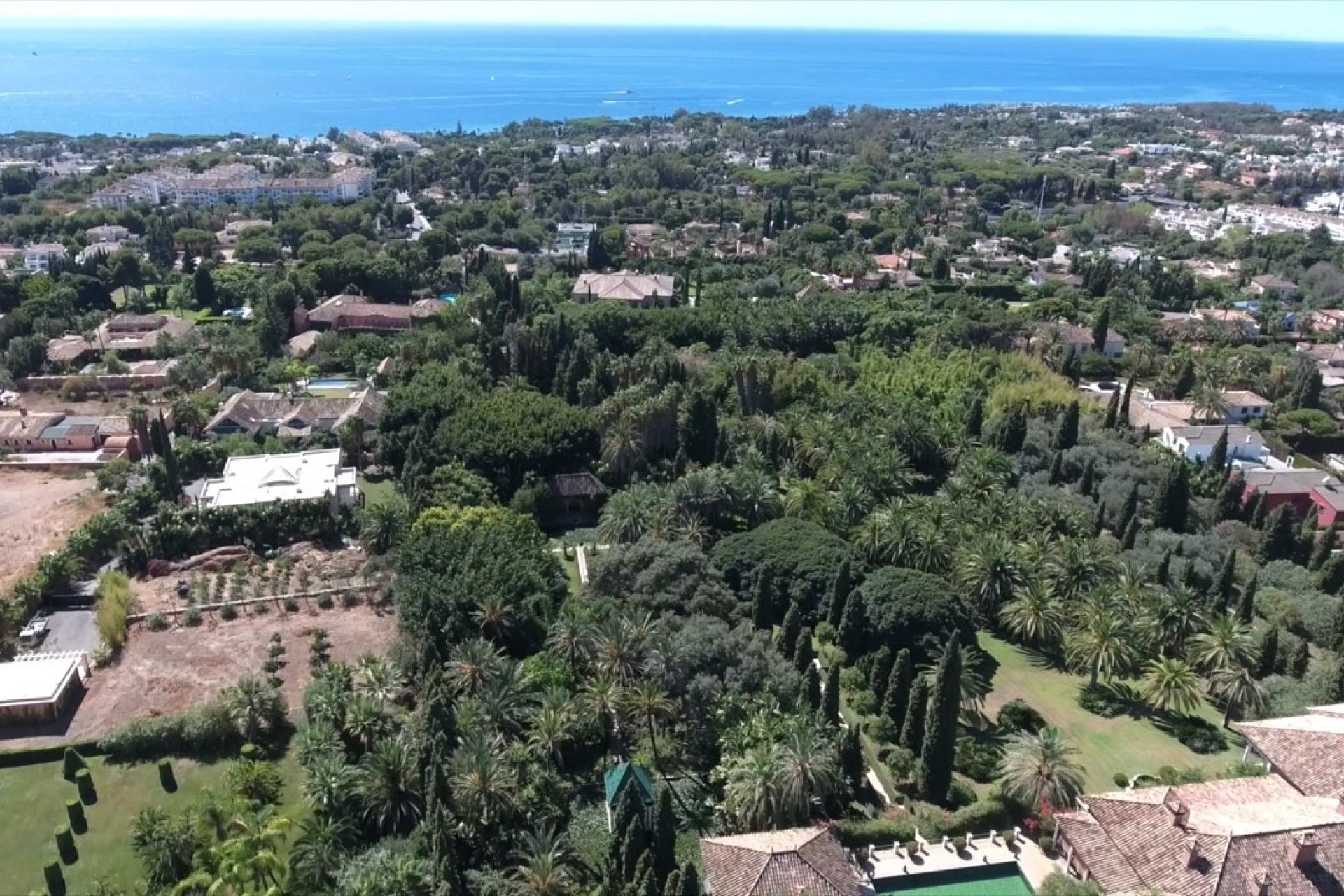 Resale - Plot - Land - Marbella - The Golden Mile