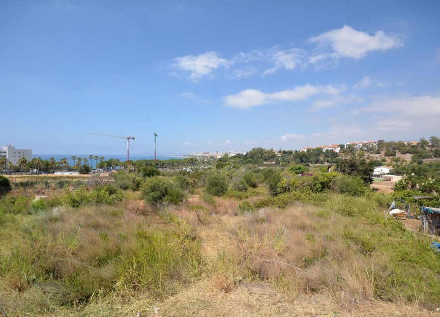 Resale - Plot - Land with Ruin - Estepona - Estepona Centro