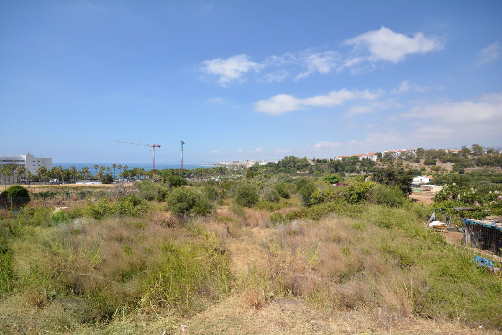 Resale - Plot - Land with Ruin - Estepona - Estepona Centro