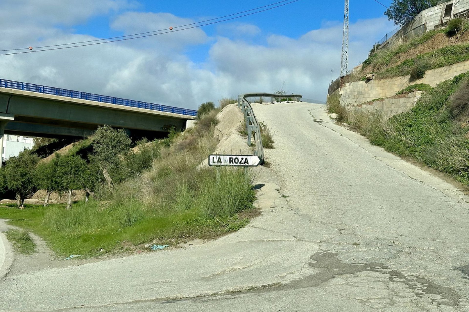 Resale - Plot - Land with Ruin - Mijas - La Cala