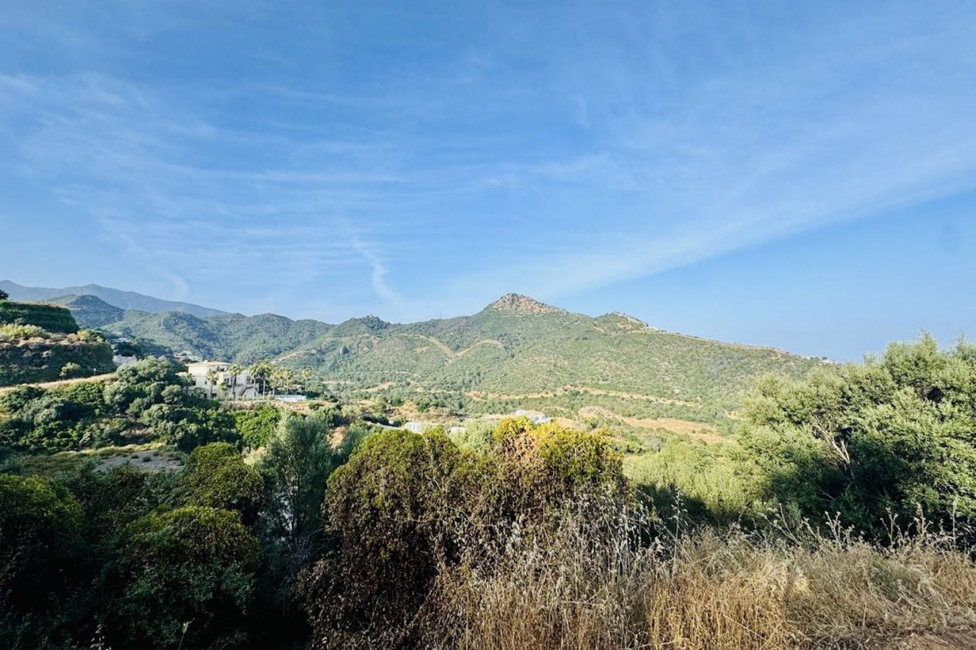 Resale - Plot - Residential Plot - Benahavís - Benahavís Centro