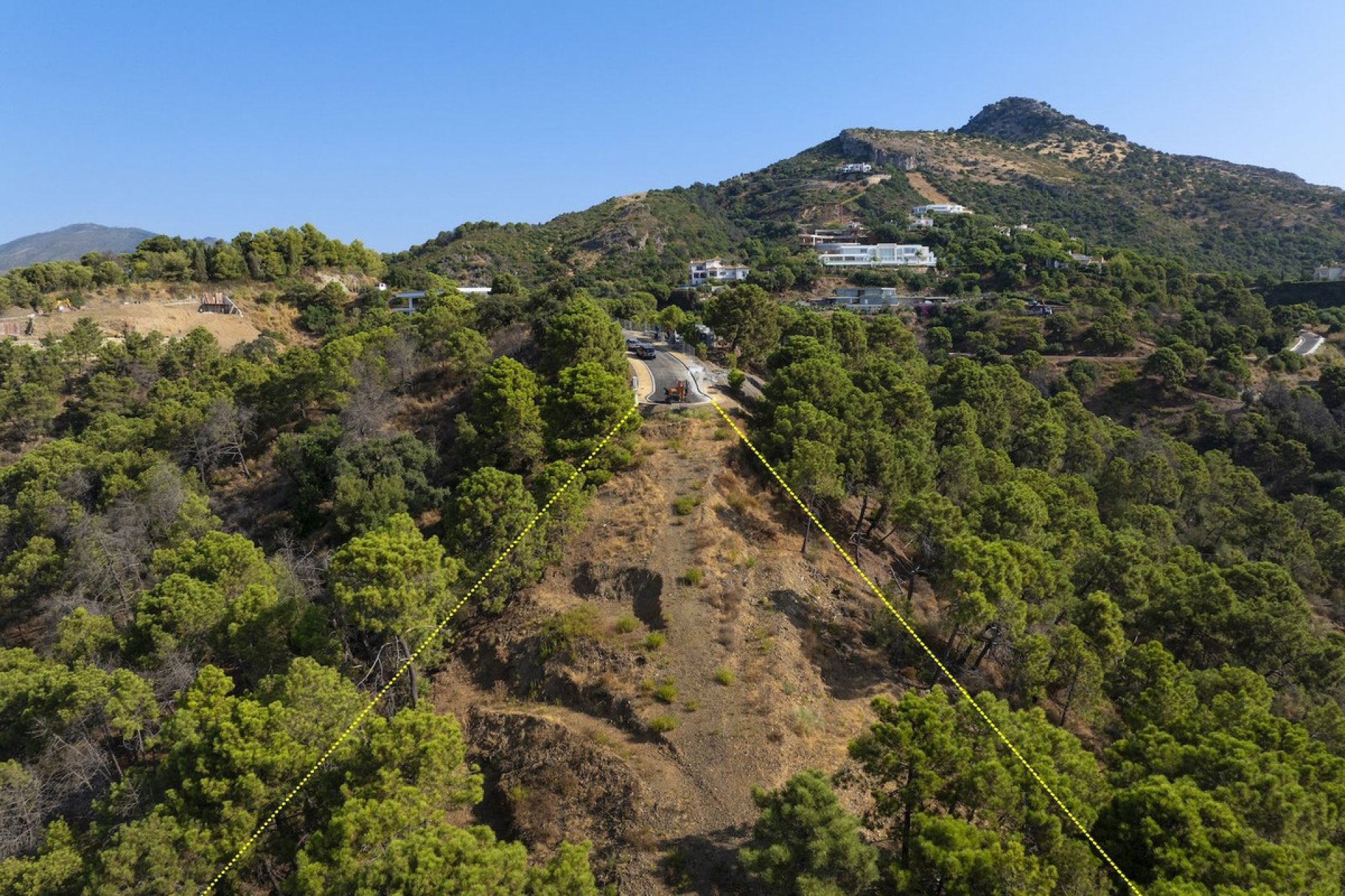 Resale - Plot - Residential Plot - Benahavís - Benahavís Centro