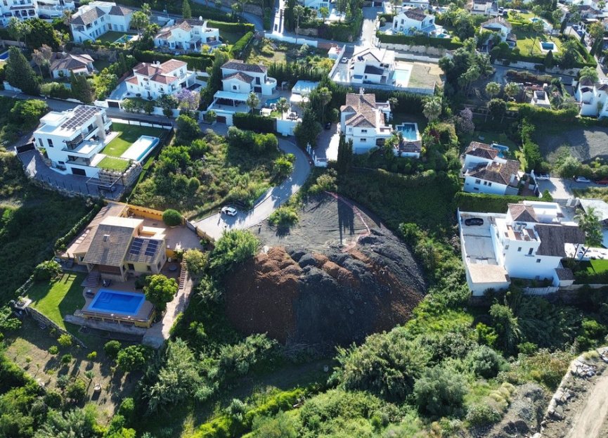 Resale - Plot - Residential Plot - Benahavís - Benahavís Centro