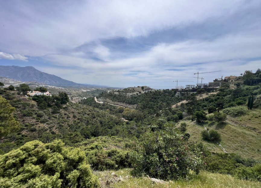 Resale - Plot - Residential Plot - Benahavís - El Madroñal
