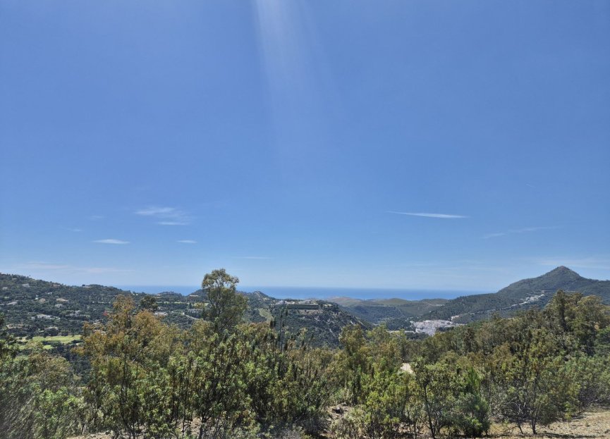 Resale - Plot - Residential Plot - Benahavís - La Zagaleta