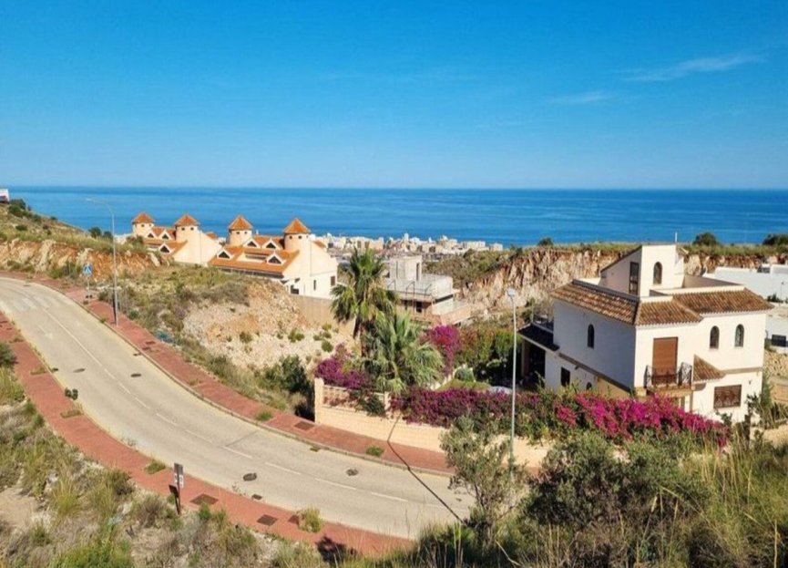 Resale - Plot - Residential Plot - Benalmádena - Benalmadena Centro