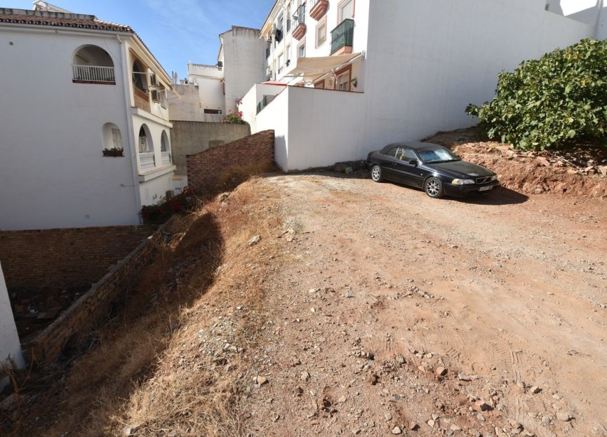 Resale - Plot - Residential Plot - Benalmádena - Benalmadena Pueblo