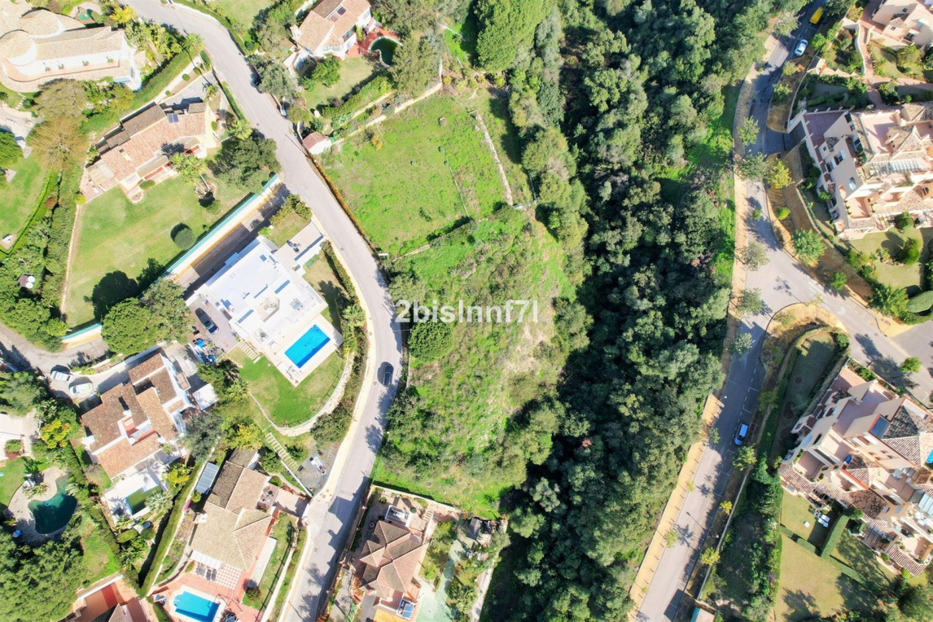 Resale - Plot - Residential Plot - Elviria