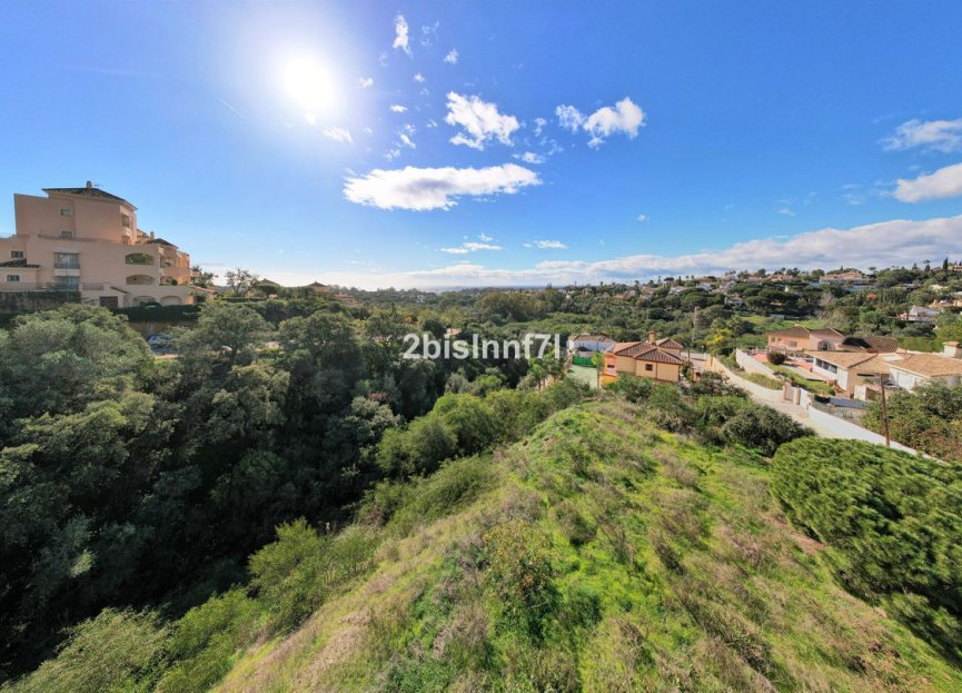 Resale - Plot - Residential Plot - Elviria