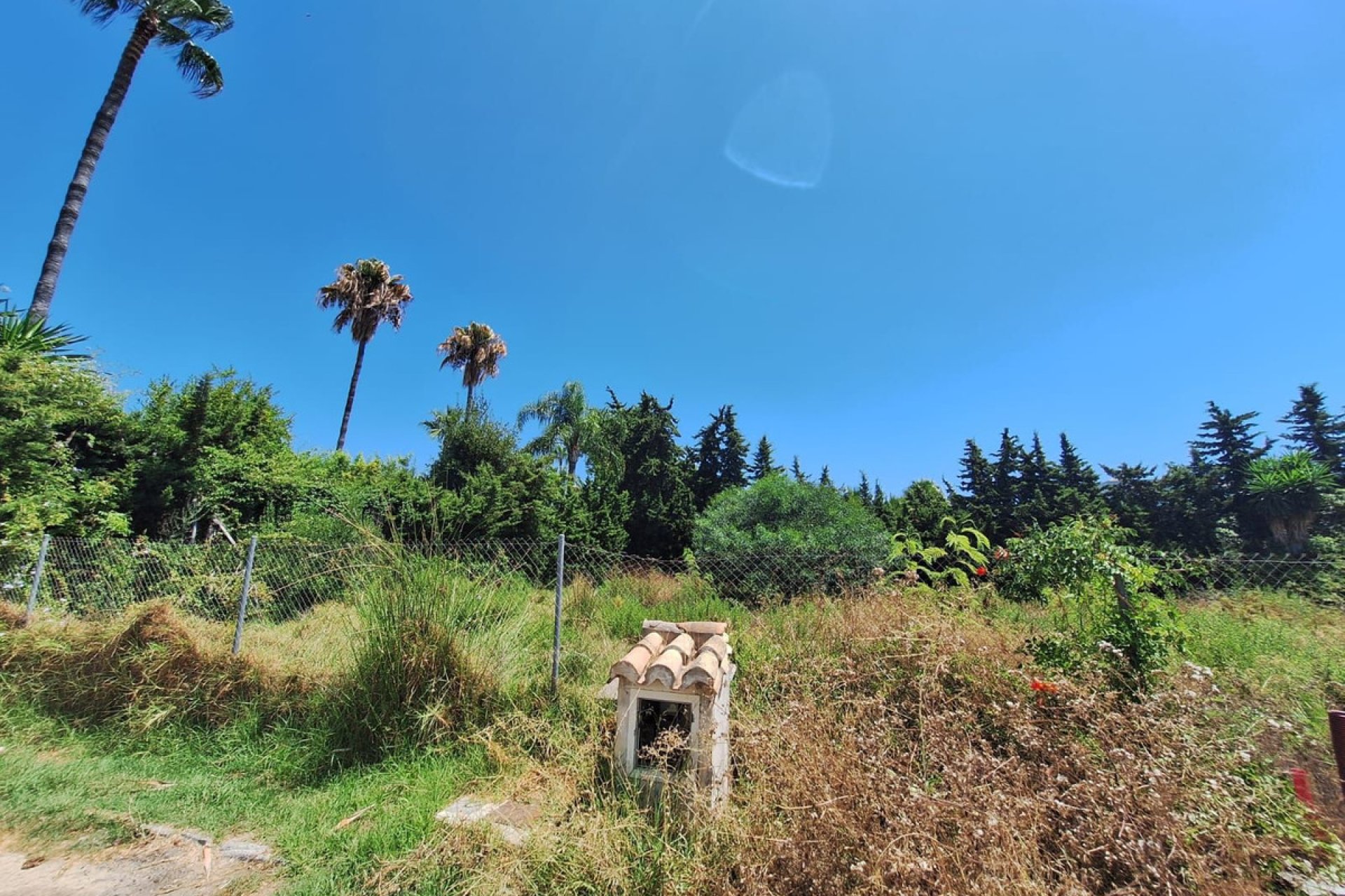 Resale - Plot - Residential Plot - Estepona - Atalaya