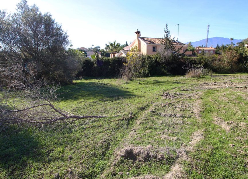 Resale - Plot - Residential Plot - Estepona - Bel Air