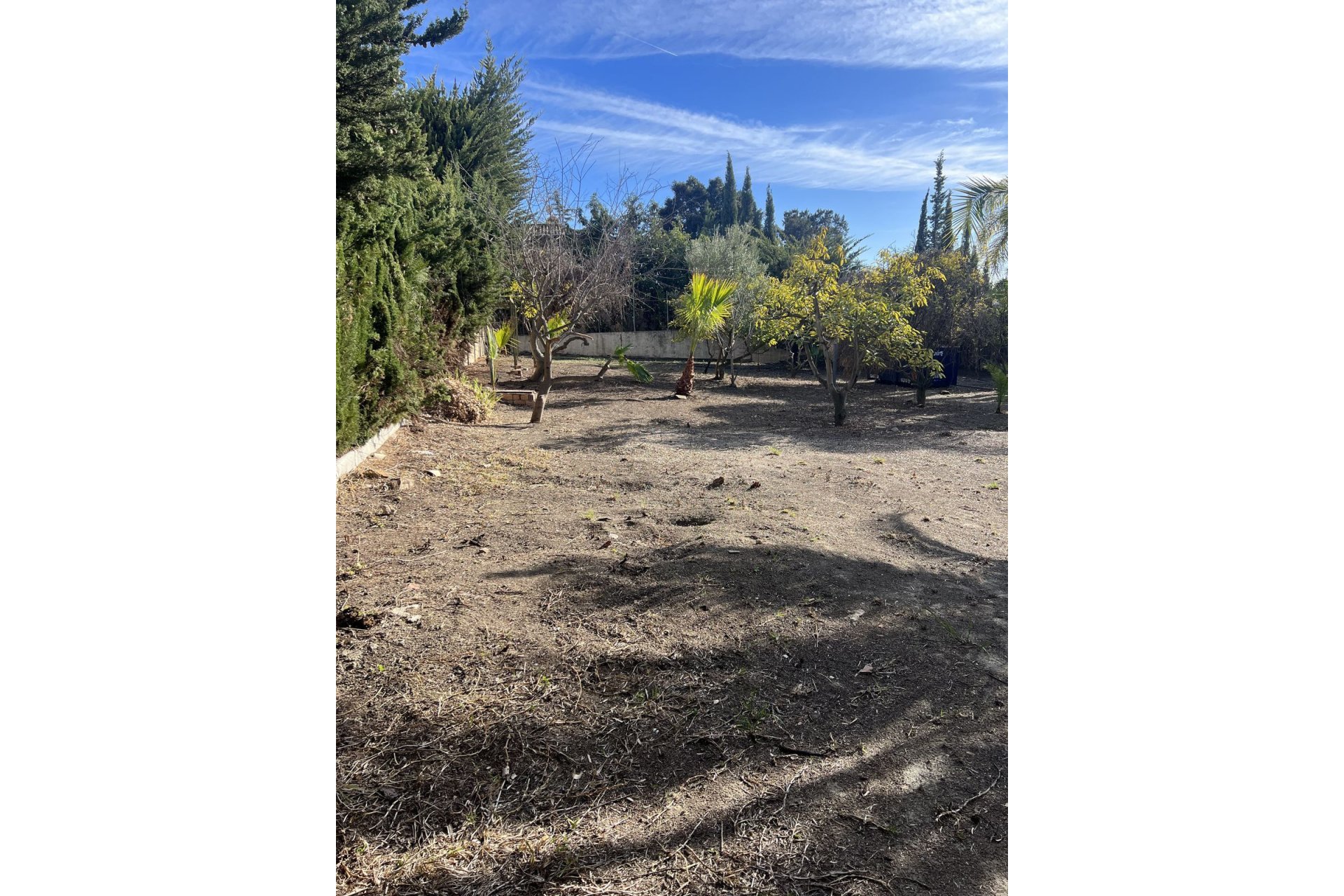 Resale - Plot - Residential Plot - Estepona - Bel Air