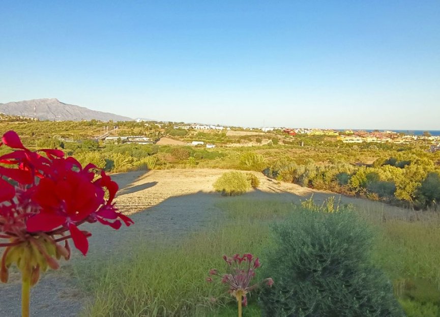 Resale - Plot - Residential Plot - Estepona - Cancelada