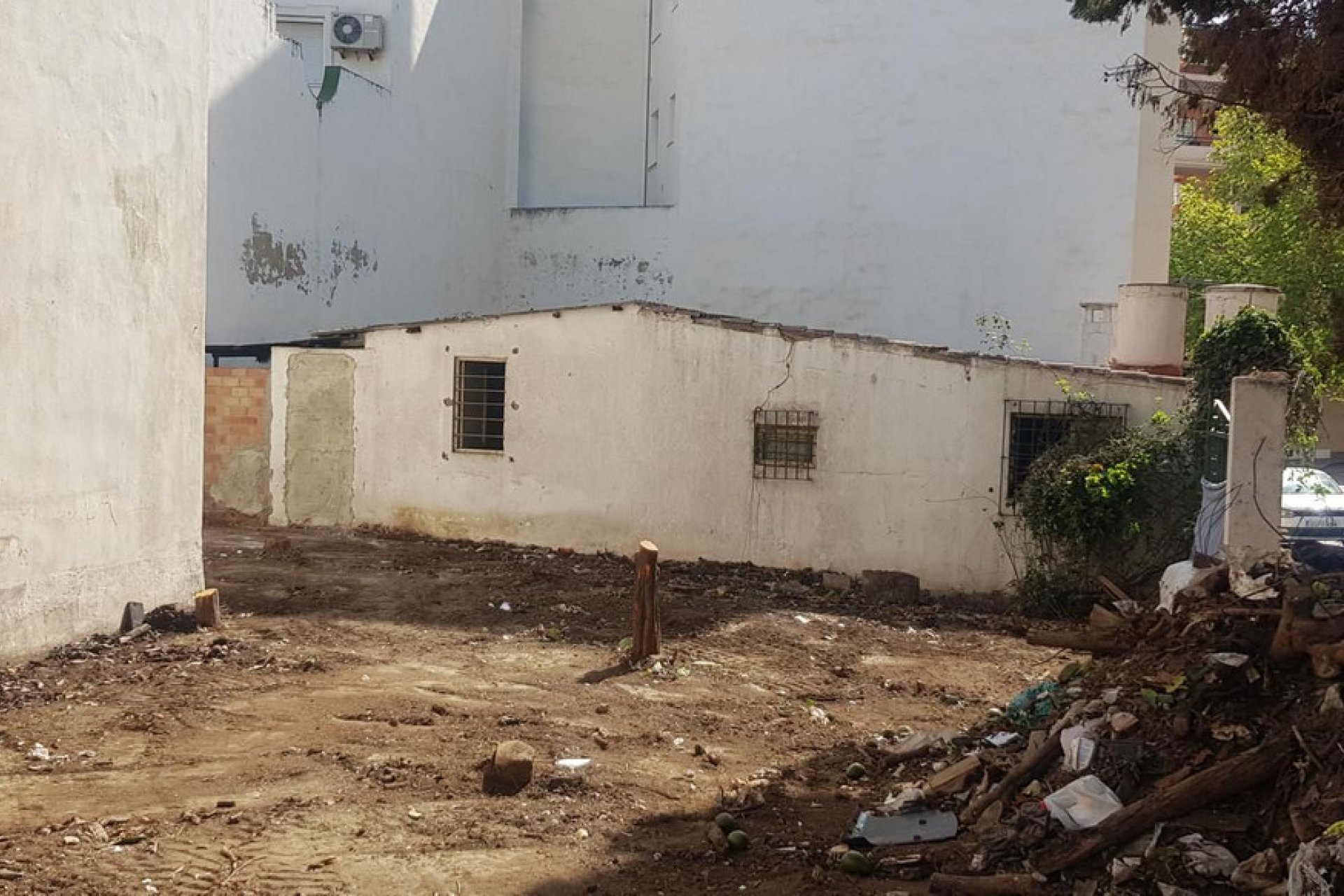 Resale - Plot - Residential Plot - Estepona - Estepona Centro