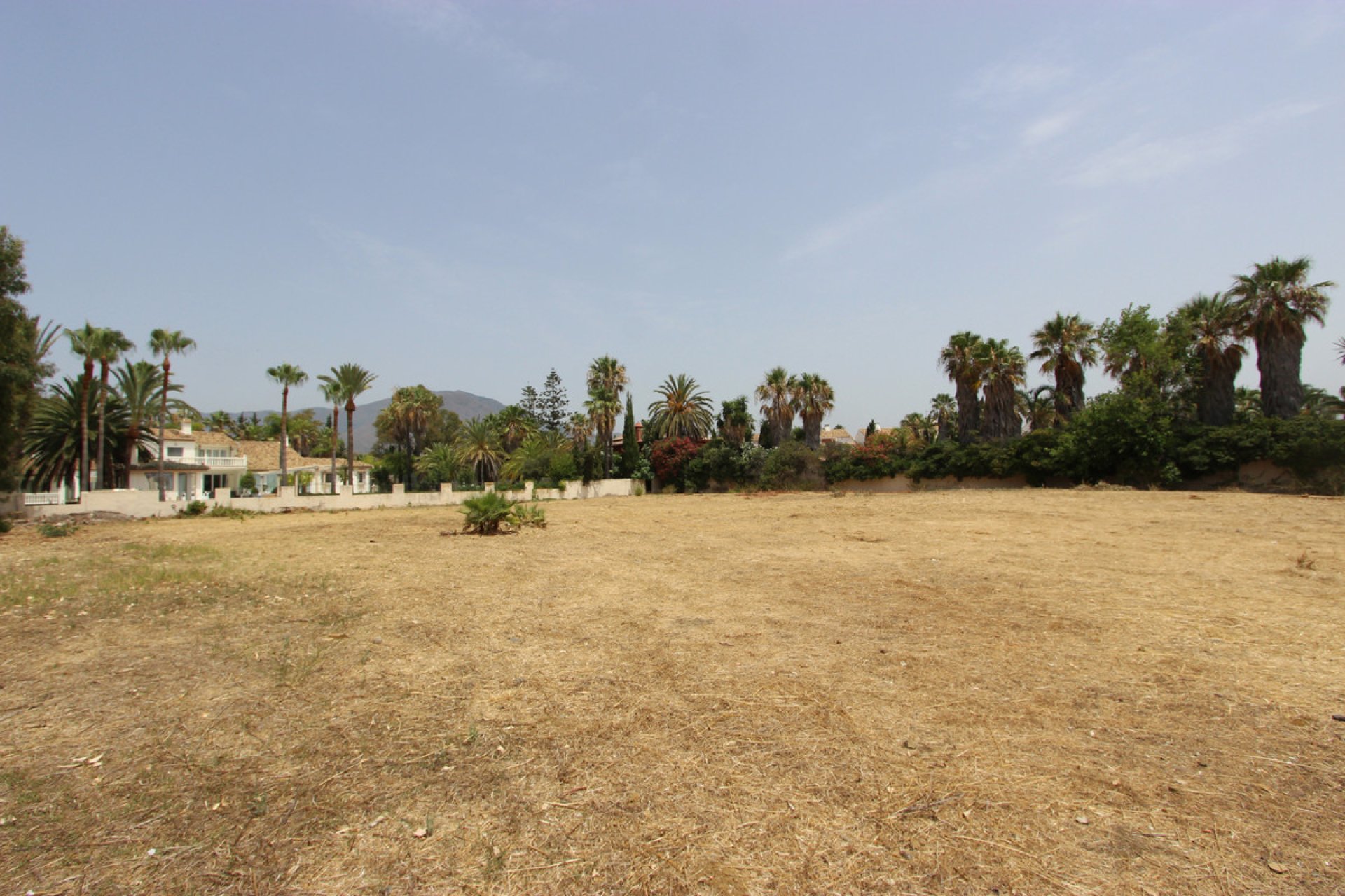 Resale - Plot - Residential Plot - Estepona - Estepona Centro