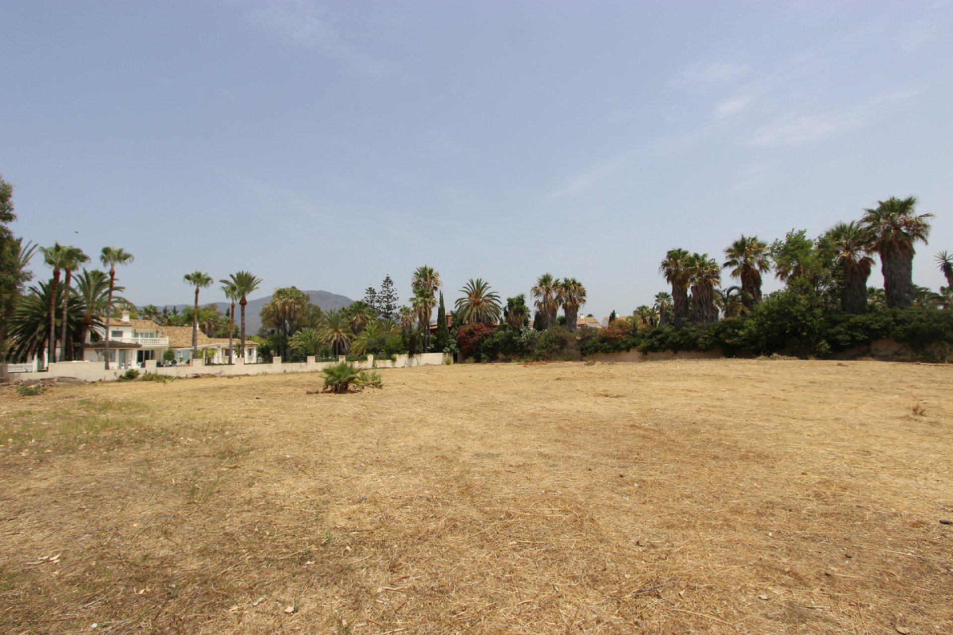 Resale - Plot - Residential Plot - Estepona - Estepona Centro