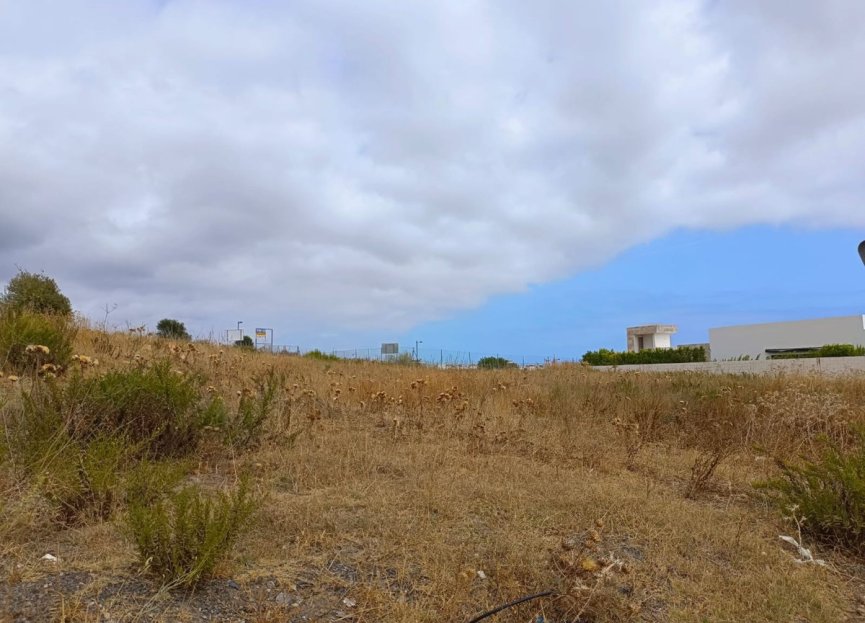 Resale - Plot - Residential Plot - Estepona - Estepona Centro