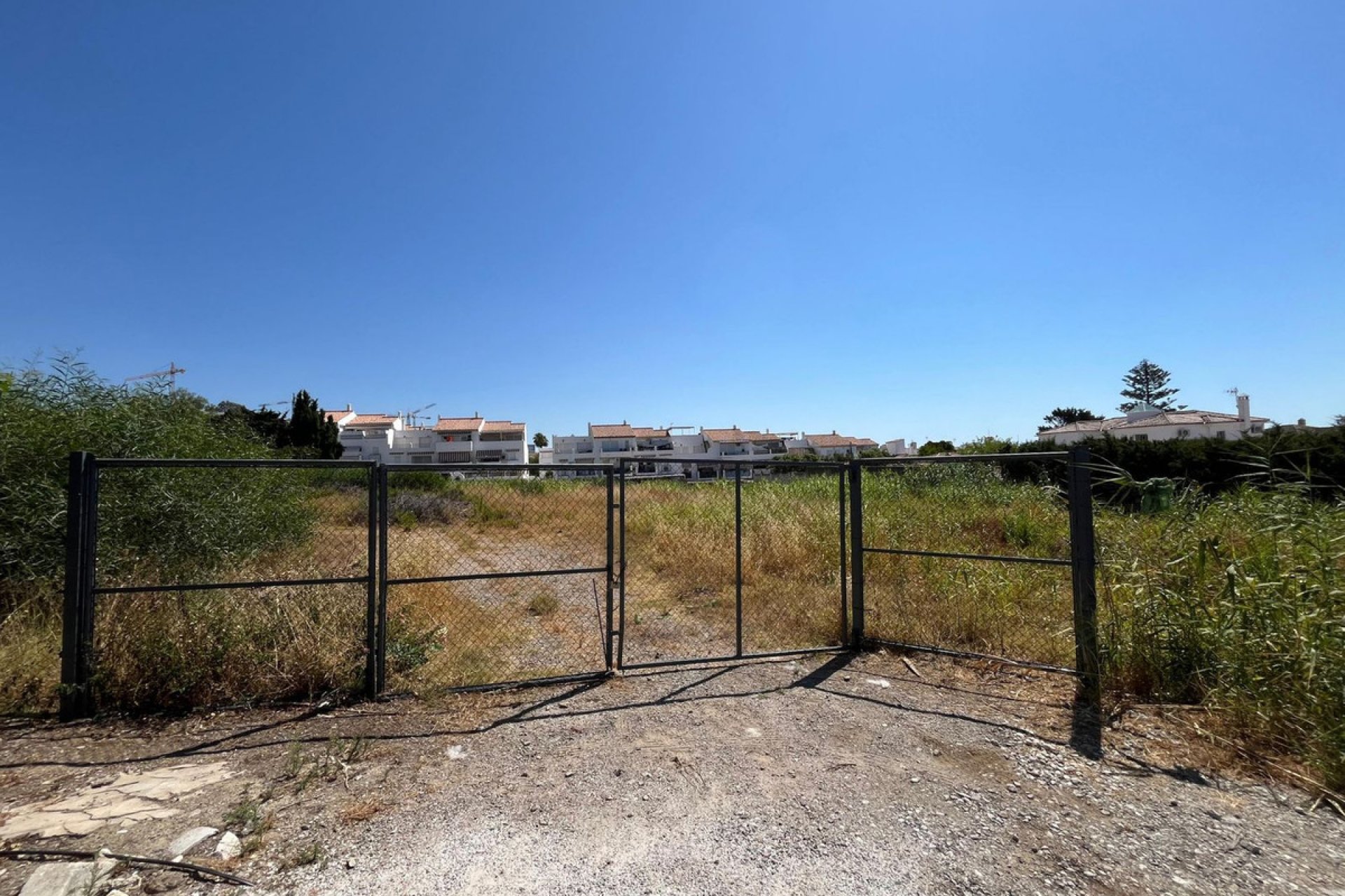 Resale - Plot - Residential Plot - Estepona - Estepona Centro