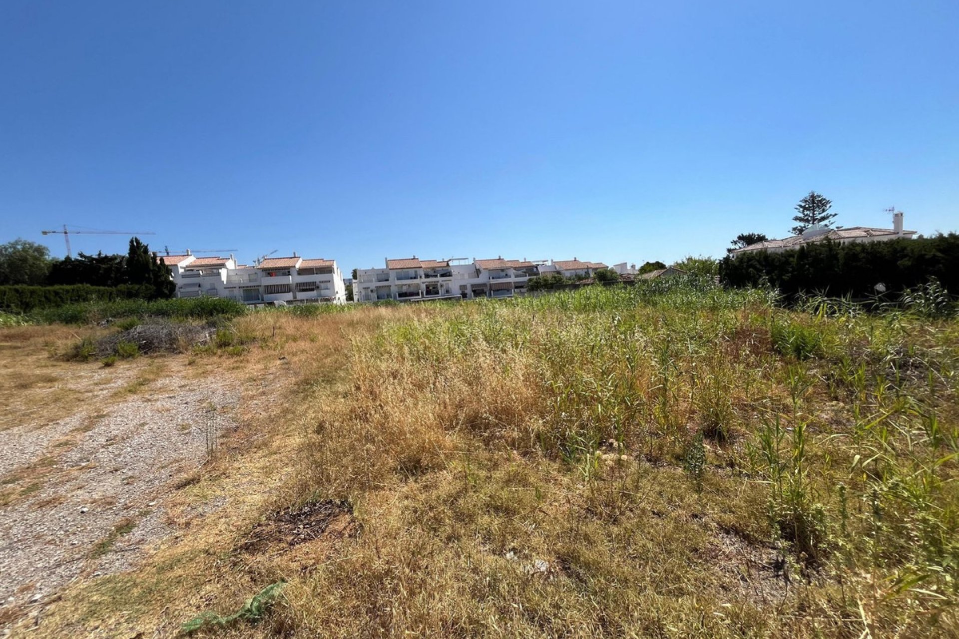 Resale - Plot - Residential Plot - Estepona - Estepona Centro