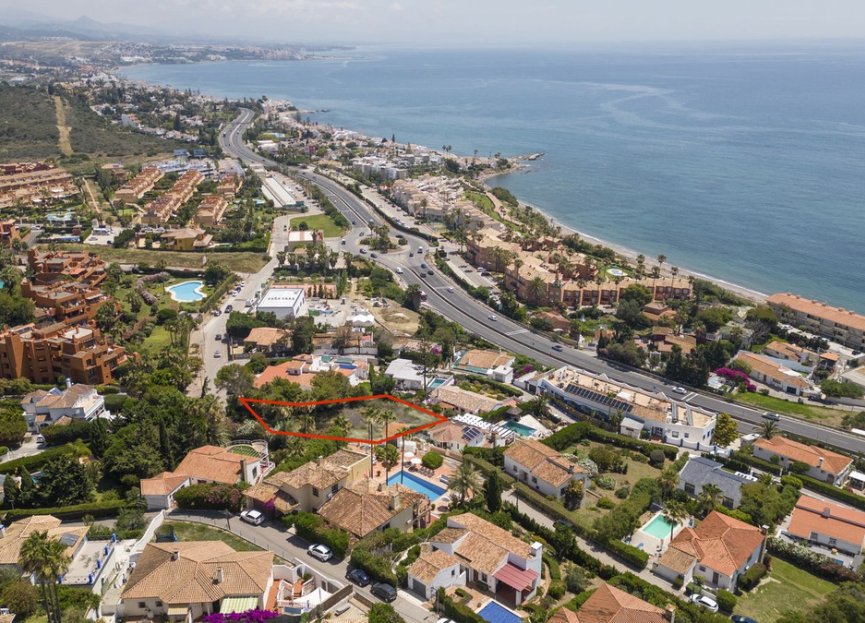 Resale - Plot - Residential Plot - Estepona - Estepona Centro