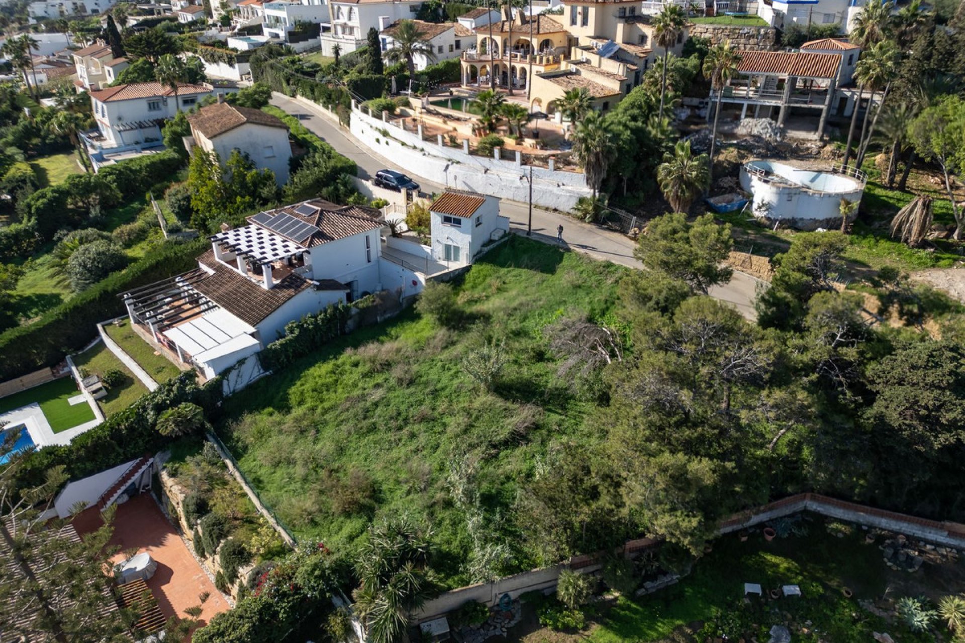 Resale - Plot - Residential Plot - Estepona - Estepona Centro