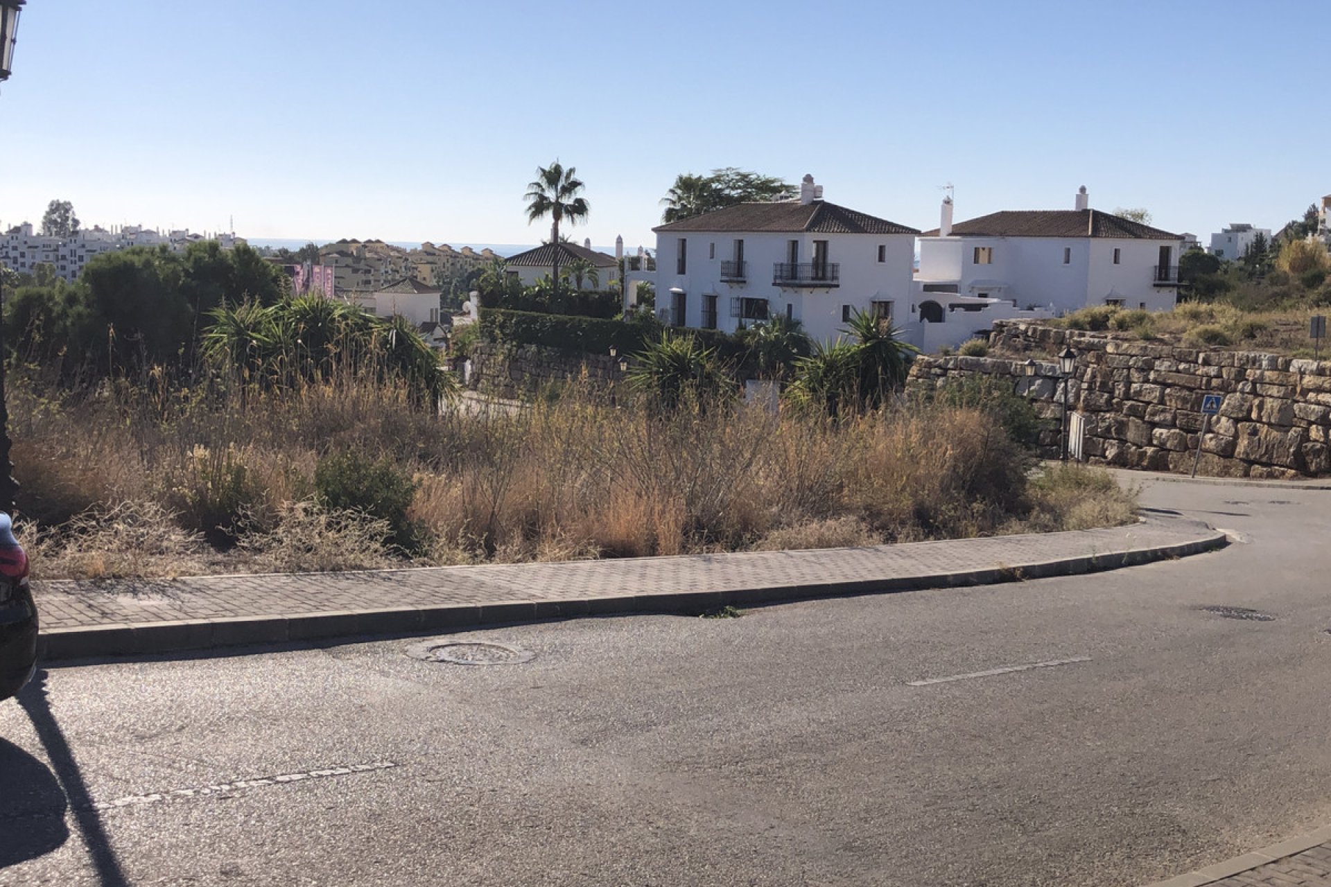 Resale - Plot - Residential Plot - Estepona - Selwo