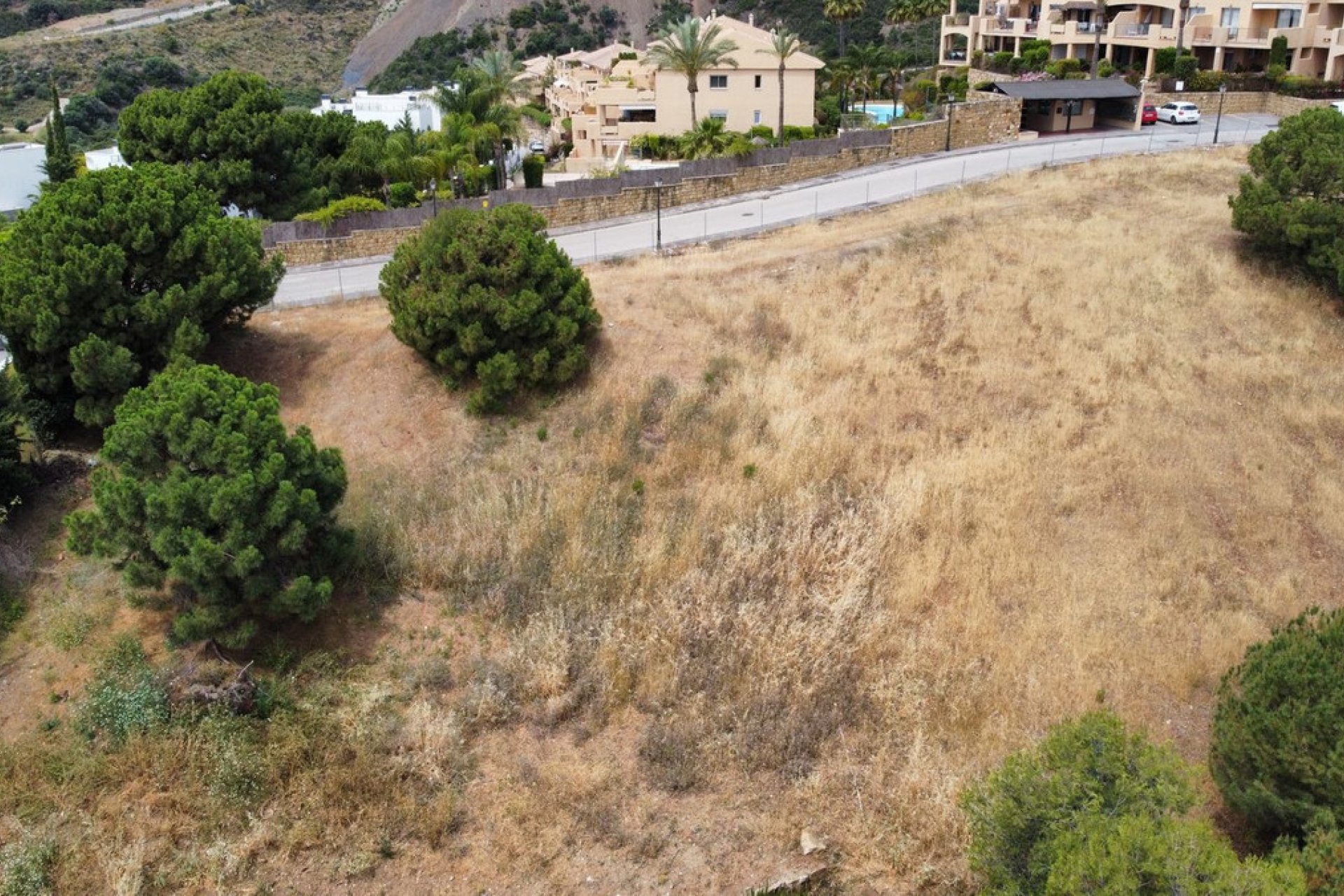 Resale - Plot - Residential Plot - Estepona - Selwo