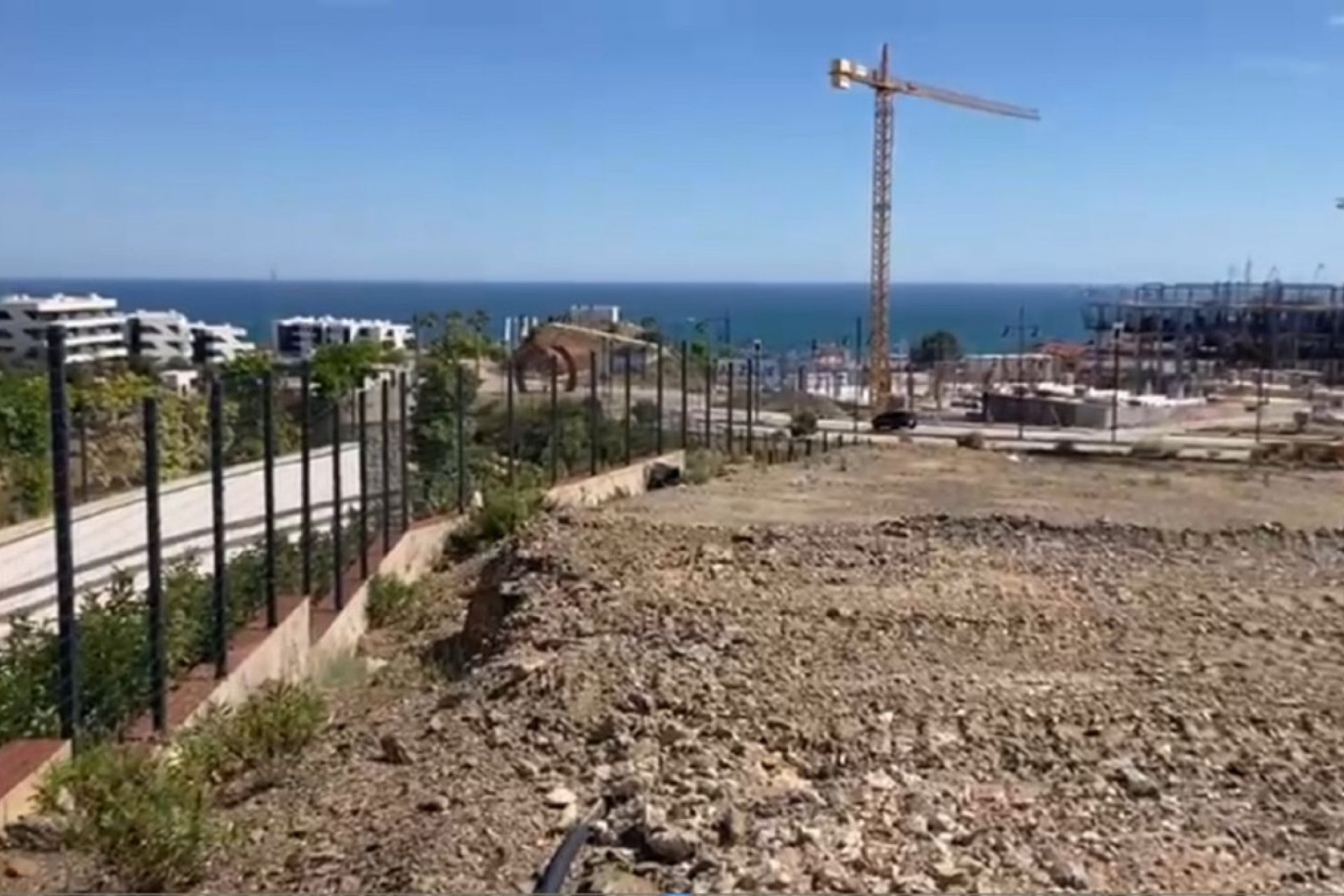 Resale - Plot - Residential Plot - Fuengirola - Higueron