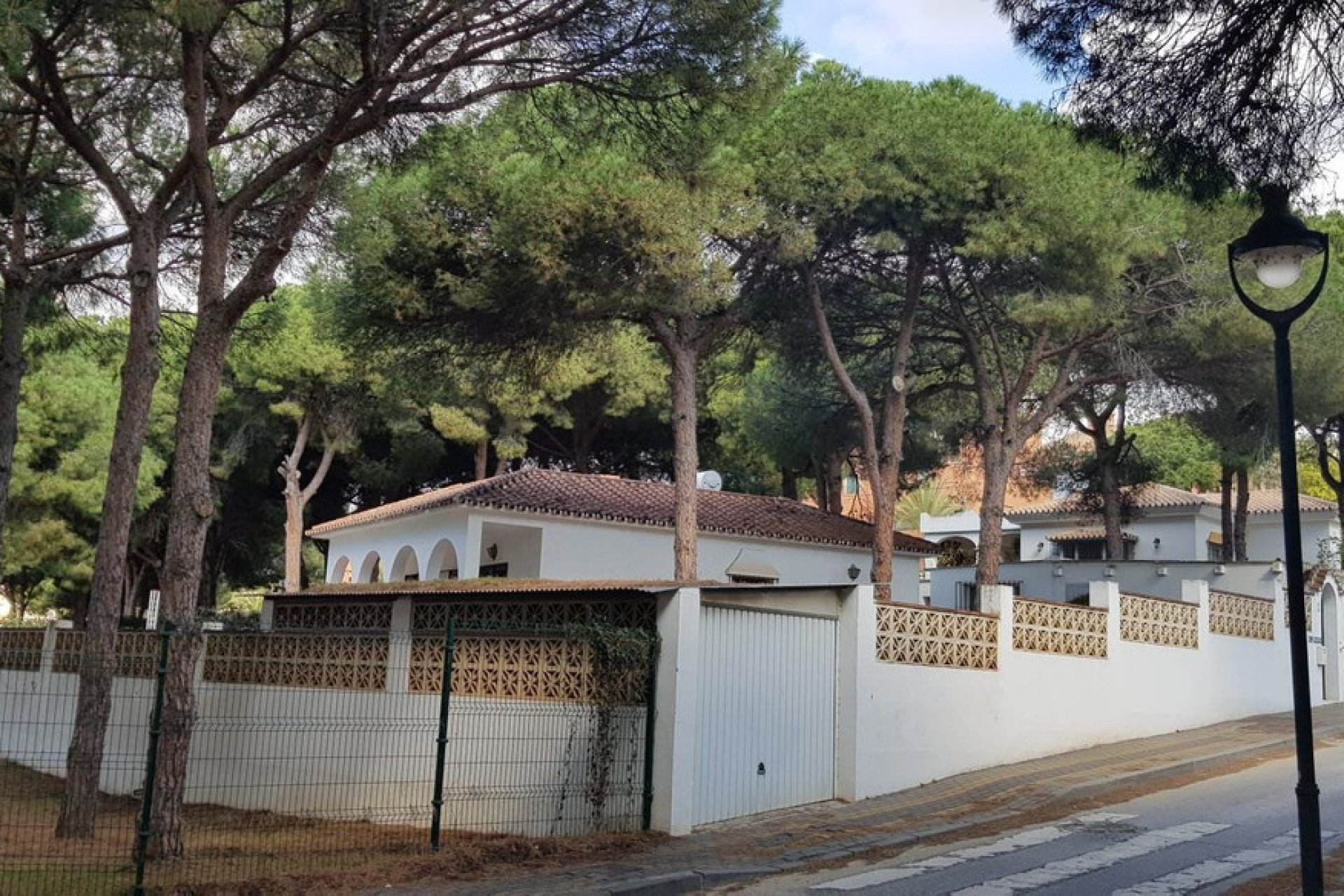 Resale - Plot - Residential Plot - Marbella - Artola