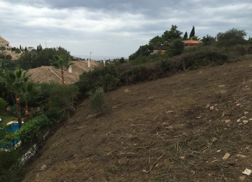 Resale - Plot - Residential Plot - Marbella - Elviria