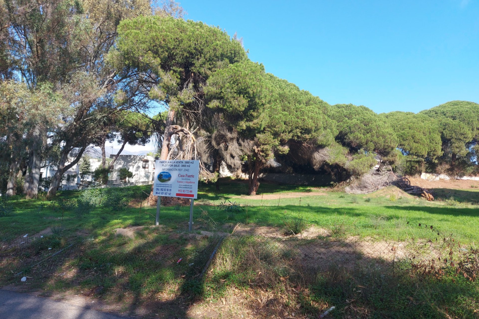 Resale - Plot - Residential Plot - Marbella - Elviria