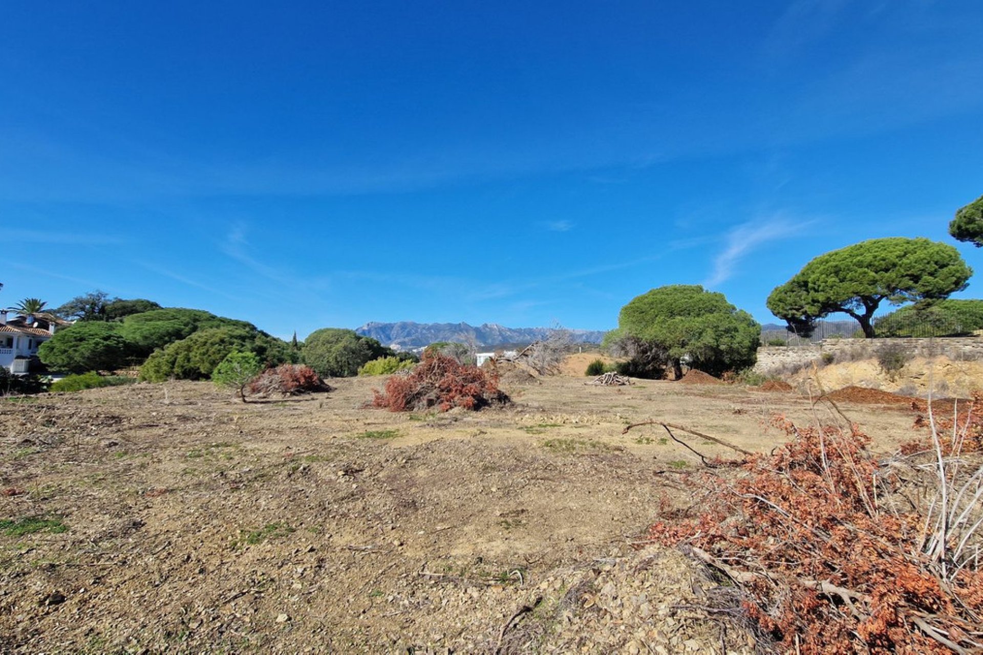 Resale - Plot - Residential Plot - Marbella - Elviria