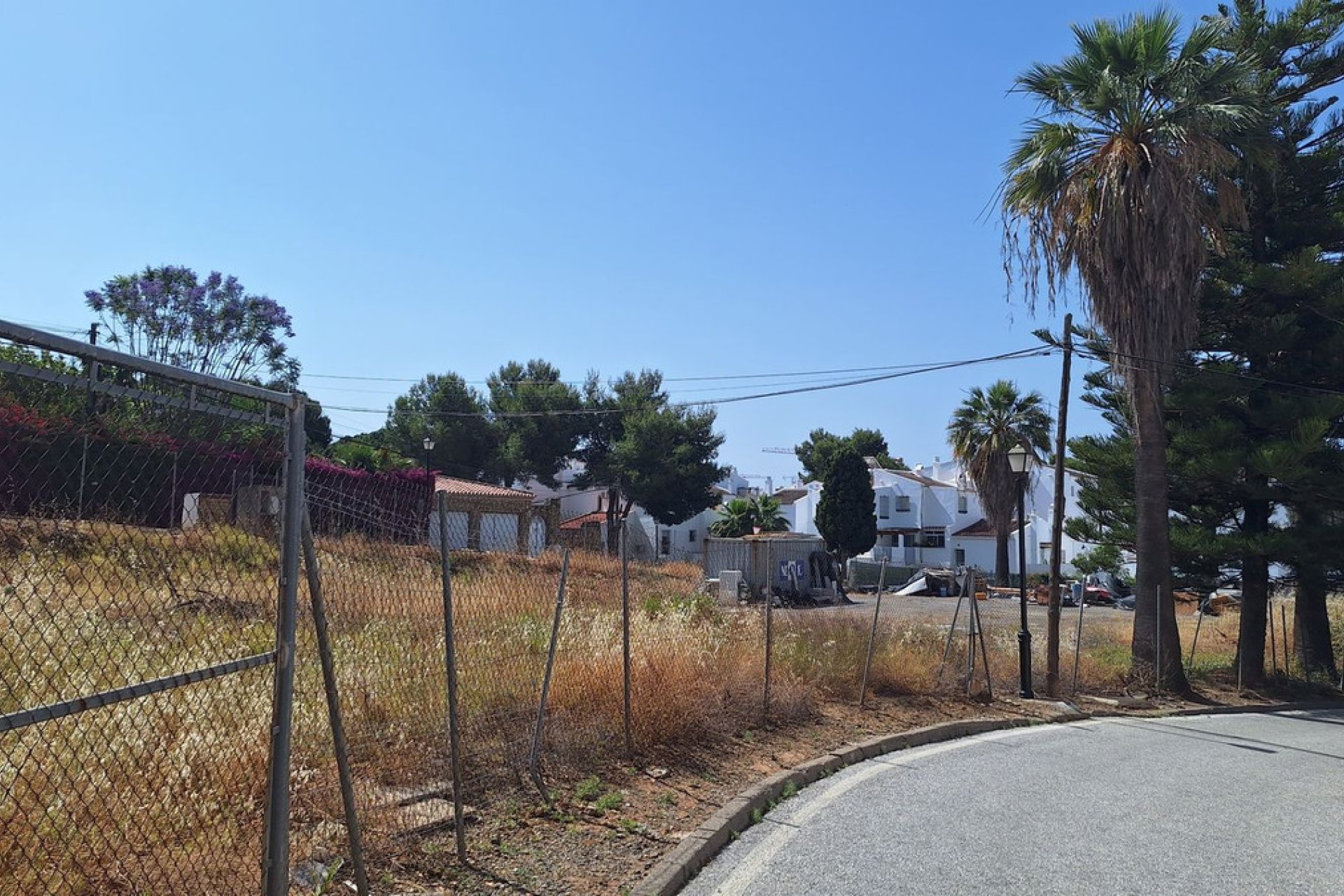 Resale - Plot - Residential Plot - Marbella - Elviria