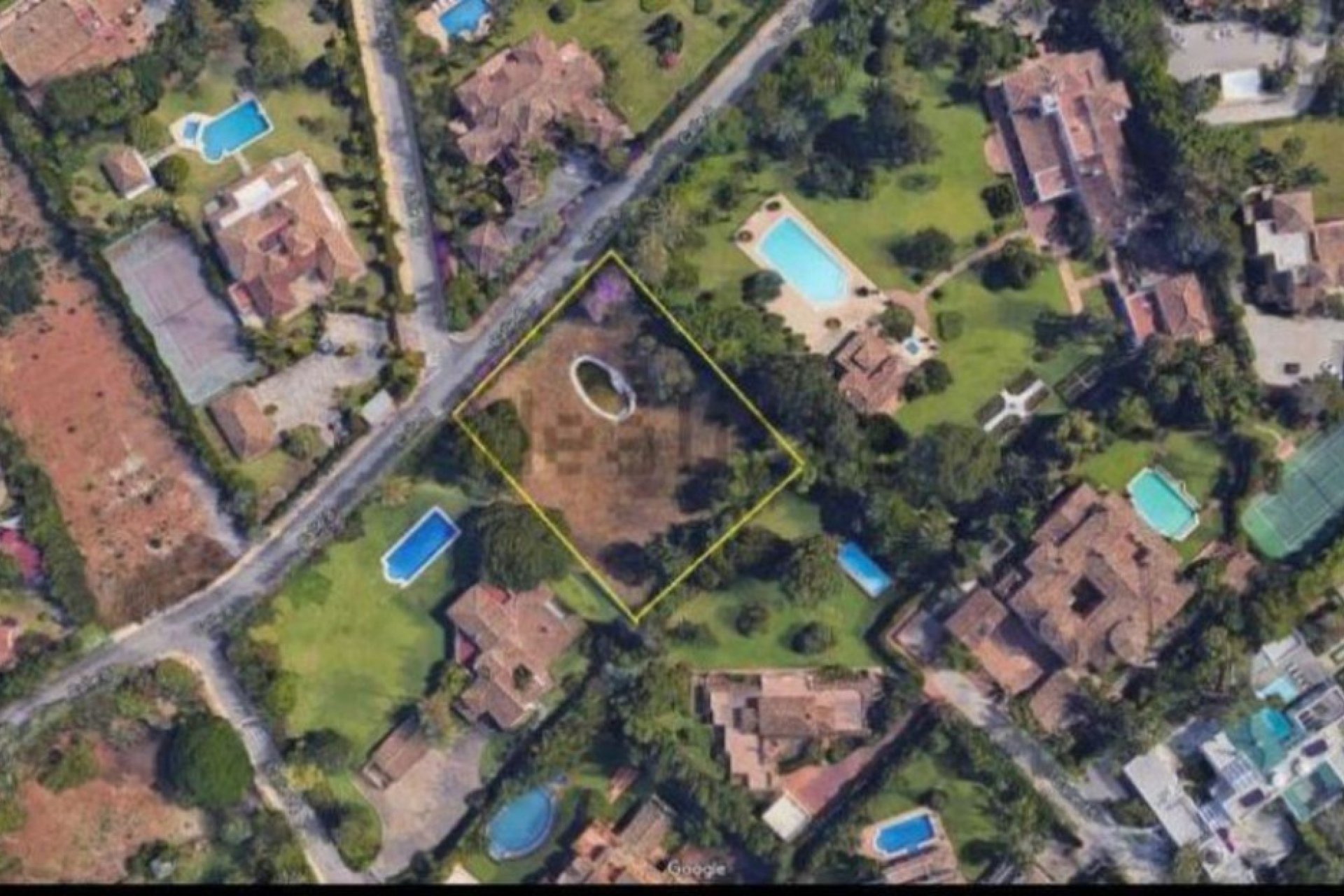 Resale - Plot - Residential Plot - Marbella - Guadalmina Baja