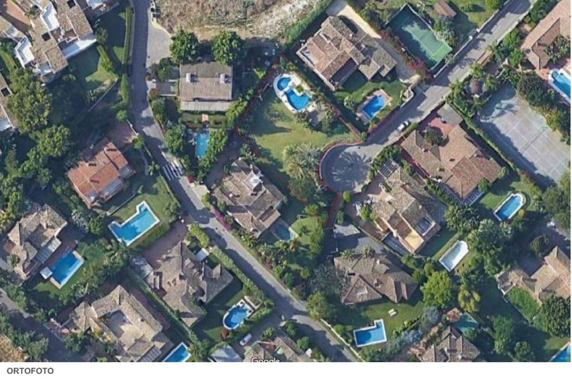 Resale - Plot - Residential Plot - Marbella - Guadalmina Baja